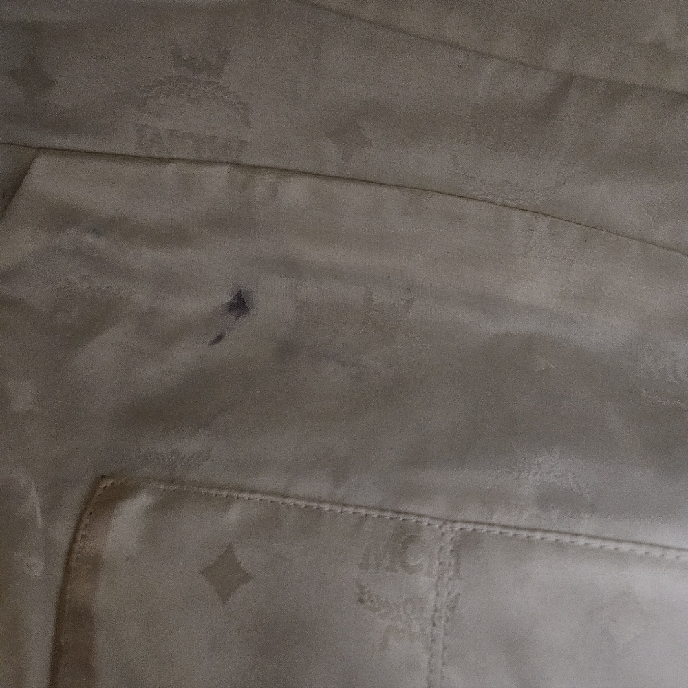 MCM White Leather Bag - Picture 12 of 16